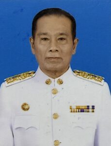 นายประสงค์  สินเหลือ